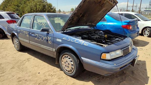 1994 Oldsmobile Cutlass Ciera Caliper LH Olds — photo 1