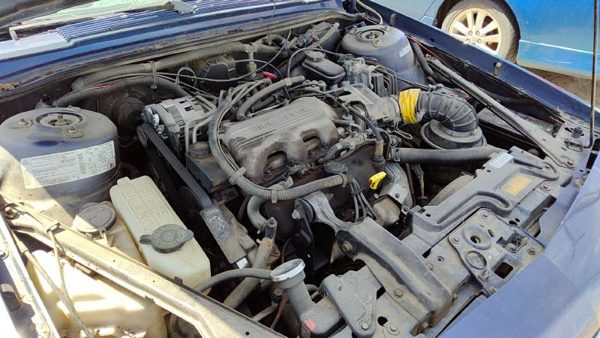 1994 Oldsmobile Cutlass Ciera Caliper LH Olds — photo 2