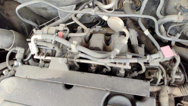 2011 Chevy Cruze Misc Fuel Injection Parts Complete Rail With Injectors Set — photo 3