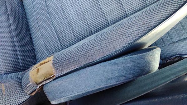 1991-1995 Gmc Safari Driver Left Front Outer Arm Rest Side Seat Oem 15649703 — photo 4