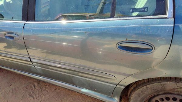 2001 Buick LeSabre Rear Door LH Blue — photo 3