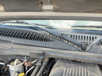 2000-2002 Chevy Suburban Passenger Right Windshield Wiper Arm Oem Blade Lever