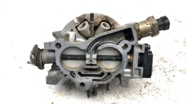 1993-1995 Chevy Suburban Throttle Body Valve Oem With Sensors 5.7L 17112913 — photo 8