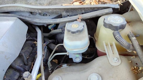 2005-2007 Cadillac Cts Power Brake Booster With Master Cylinder Pair Set Oem — photo 1