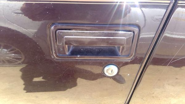 1993 Cadillac Fleetwood Driver Left Front Outside Door Handle Oem Lever Maroon — photo 4