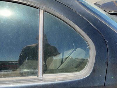 95-99 Maxima Driver Left Rear Vent Window Back Door Glass With Frame Oem Sedan