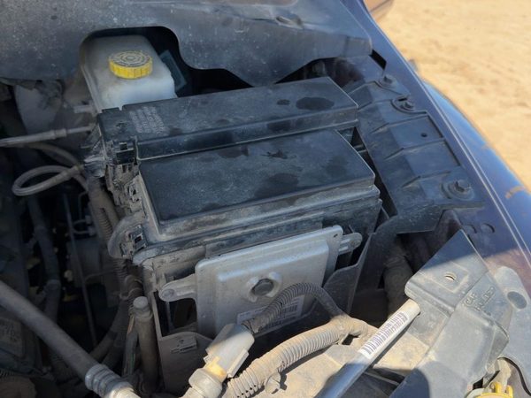 2004-2006 Dodge Durango Engine Fuse Box Power Distribution Panel Oem 5.7L — photo 3