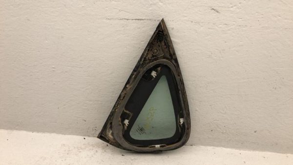 2000-2005 Chevy Impala Passenger Right Rear Quarter Glass Back Side Window Oem — photo 5