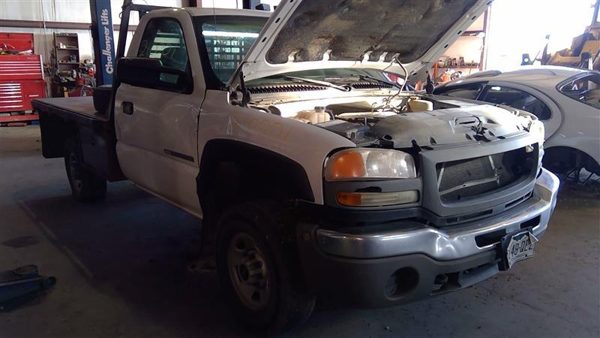 2005 Gmc Sierra 2500 — vehicle photo 7