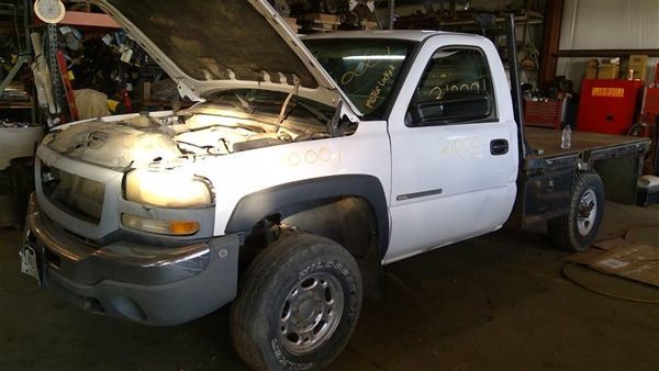 2005 Gmc Sierra 2500 — vehicle photo 1