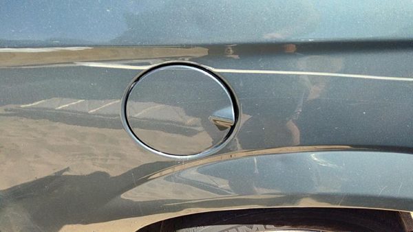 01-07 Dodge Caravan Fuel Tank Door With Hinge Gas Lid Oem Filler Magnesium Ppk — photo 2