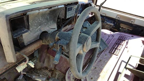 1992-1994 Gmc Sierra 2500 Steering Column Assembly Oem Tight 26029351 — photo 1