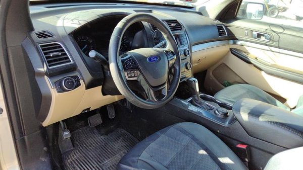 2016 Ford Explorer — vehicle photo 3