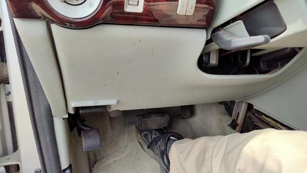 2003 Lincoln Aviator Lower Dash Under Column Knee Bolster Trim Panel Oem Gray Bl — photo 2