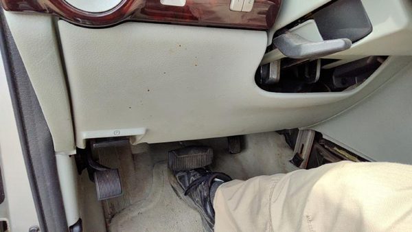 2003 Lincoln Aviator Lower Dash Under Column Knee Bolster Trim Panel Oem Gray Bl — photo 3