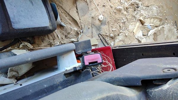 2002-2006 Dodge Sprinter Van 3500 Driver Left Front Seat Belt Buckle Receiver — photo 4
