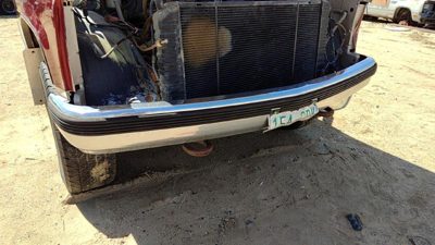 1992 GMC Sierra Front Bumper Assy. 2500 15574111