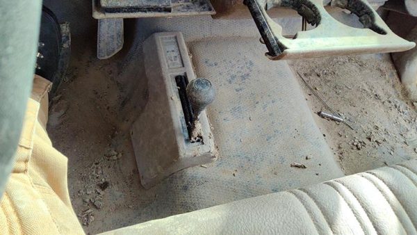 94 Silverado 1500 4X4 Shifter Lever Assembly With Linkage 4Wd T Case Shift Unit — photo 4