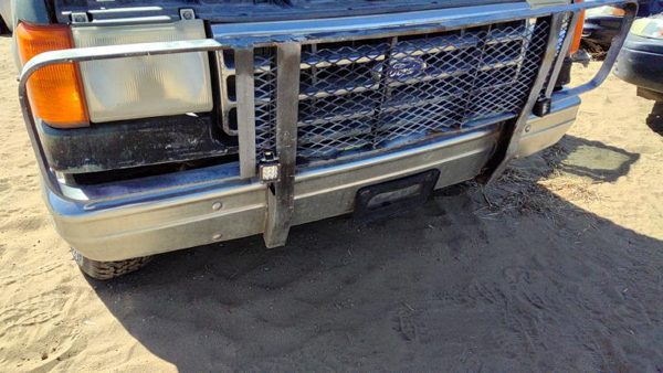 1988 Ford F150 Front Bumper Assy. With Brackets Assembly OEM Chrome E7TZ17757A — photo 3