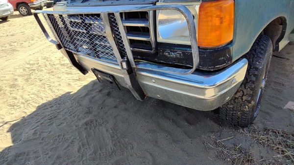 1988 Ford F150 Front Bumper Assy. With Brackets Assembly OEM Chrome E7TZ17757A — photo 6
