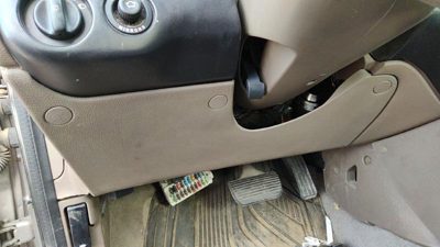 1995-1997 Ford Contour Lower Dash Under Column Knee Bolster Trim Panel Ul Tan