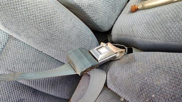 83-88 Ford Ranger Passenger Right Front Seat Belt Buckle Receiver Oem Blue — photo 6