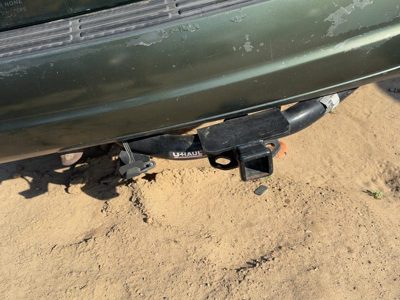 2006 Kia Sorento Trailer Receiver Hitch Factory Mount