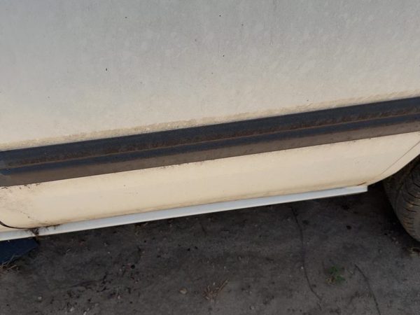 1988-1989 Honda Accord Lx Driver Left Rear Moulding From Door Oem Back — photo 5