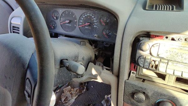 2001 Jeep Grand Cherokee Steering Column — photo 3