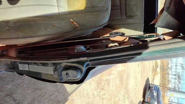 84-91 Jeep Grand Wagoneer Driver Left Front Seat Belt Retractor Shoulder Brown — photo 4