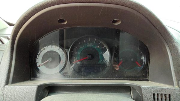 2011-2012 Ford Fusion Speedometer Cluster Instrument Gauges Panel Dash 2.5L At — photo 2