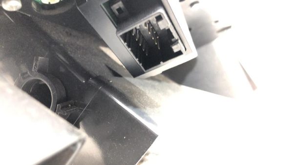 2004-2008 Chrysler Pacifica Trim Bezel Around Speedometer Dash Surround Panel — photo 13