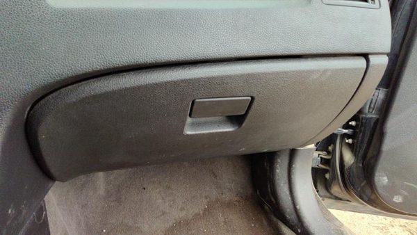2010-2011 Ford Fusion Glove Box Assembly Complete Door With Latch Oem Black Dw — photo 2