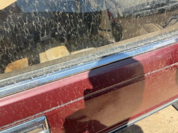 1985-1988 Nissan Maxima Passenger Right Front Moulding From Door Oem — photo 3