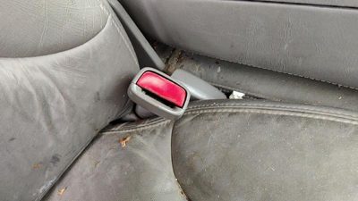 2000-05 Buick Park Ave Passenger Right Front Seat Belt Buckle Receiver Oem Gray