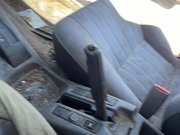 90-95 Nissan Pathfinder Parking Brake Handle Assembly Emergency EBrake OEM — photo 2