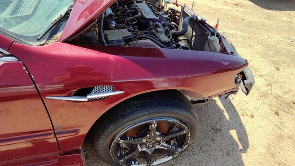 1994-1997 Honda Accord Passenger Right Front Fender Oem Red 6725931 — photo 1
