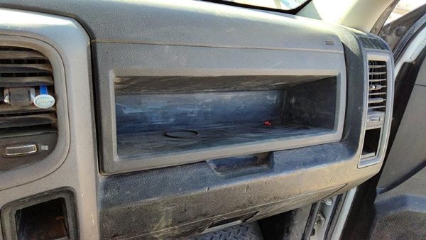 15-16 Dodge Ram 4500 Passenger Dash Compartment Cubby Trim Panel Oem Gray X8 — photo 2