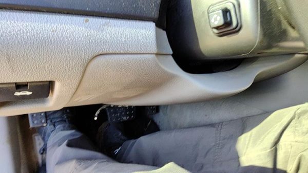 05-11 Cadillac Sts Lower Dash Under Column Knee Bolster Trim Panel Oem Gray 132 — photo 3