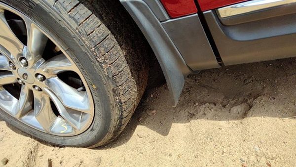 11-15 Ford Explorer Driver Left Lower Mud Flap Rock Guard Oem Fender — photo 3