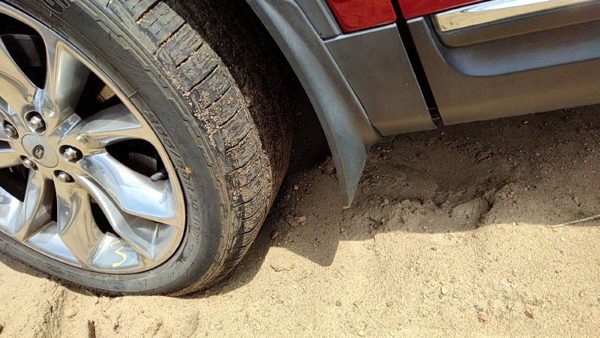 11-15 Ford Explorer Driver Left Lower Mud Flap Rock Guard Oem Fender — photo 2