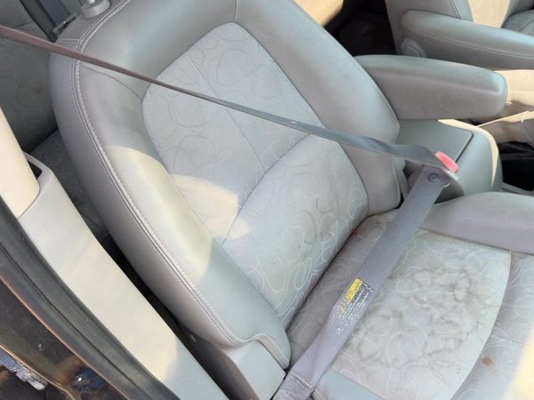 05 Vue Redline Passenger Right Front Seat Belt Retractor Oem Shoulder Gray 17D — photo 1