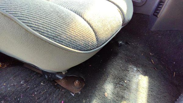 1989 Chevy Camaro Seat Track Black — photo 2