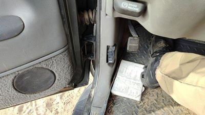 95-00 Chevy Suburban Driver Left Lower Kick Trim Panel Oem Gray 132