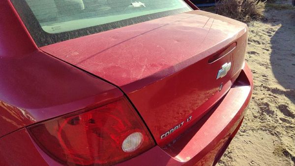 2007 Chevrolet Cobalt Trunk/decklid/hatch/tailgate 74U Victory Red 15210631 — photo 3