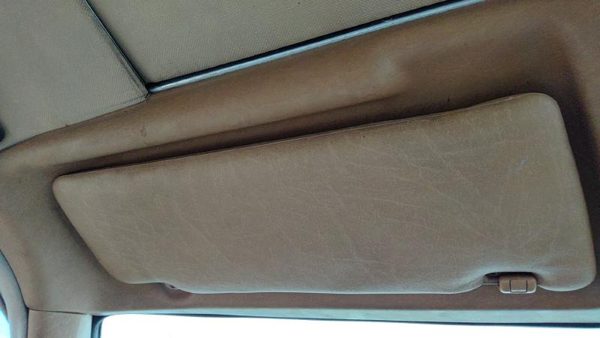 1979-1985 Mercedes 300Td Driver Left Sun Visor Oem Brown — photo 2