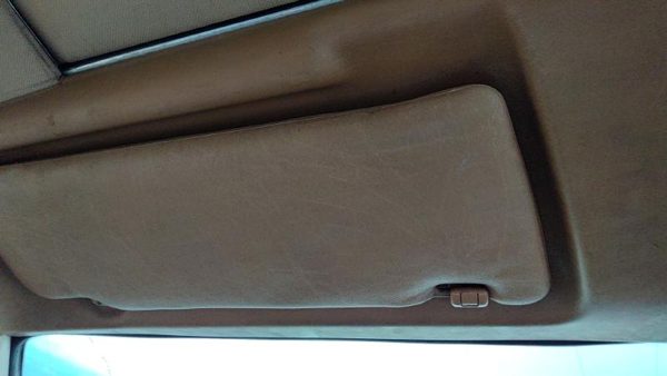 1979-1985 Mercedes 300Td Driver Left Sun Visor Oem Brown — photo 4