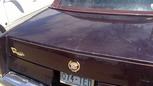 1993 Cadillac Fleetwood Trunk/decklid/hatch/tailgate Maroon — photo 7
