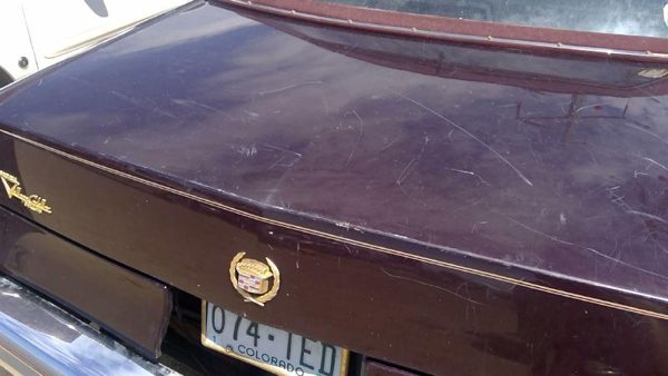 1993 Cadillac Fleetwood Trunk/decklid/hatch/tailgate Maroon — photo 6