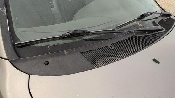 1995-2000 Ford Contour Windshield Wiper Cowl Vent Trim Panel Oem Cover — photo 4